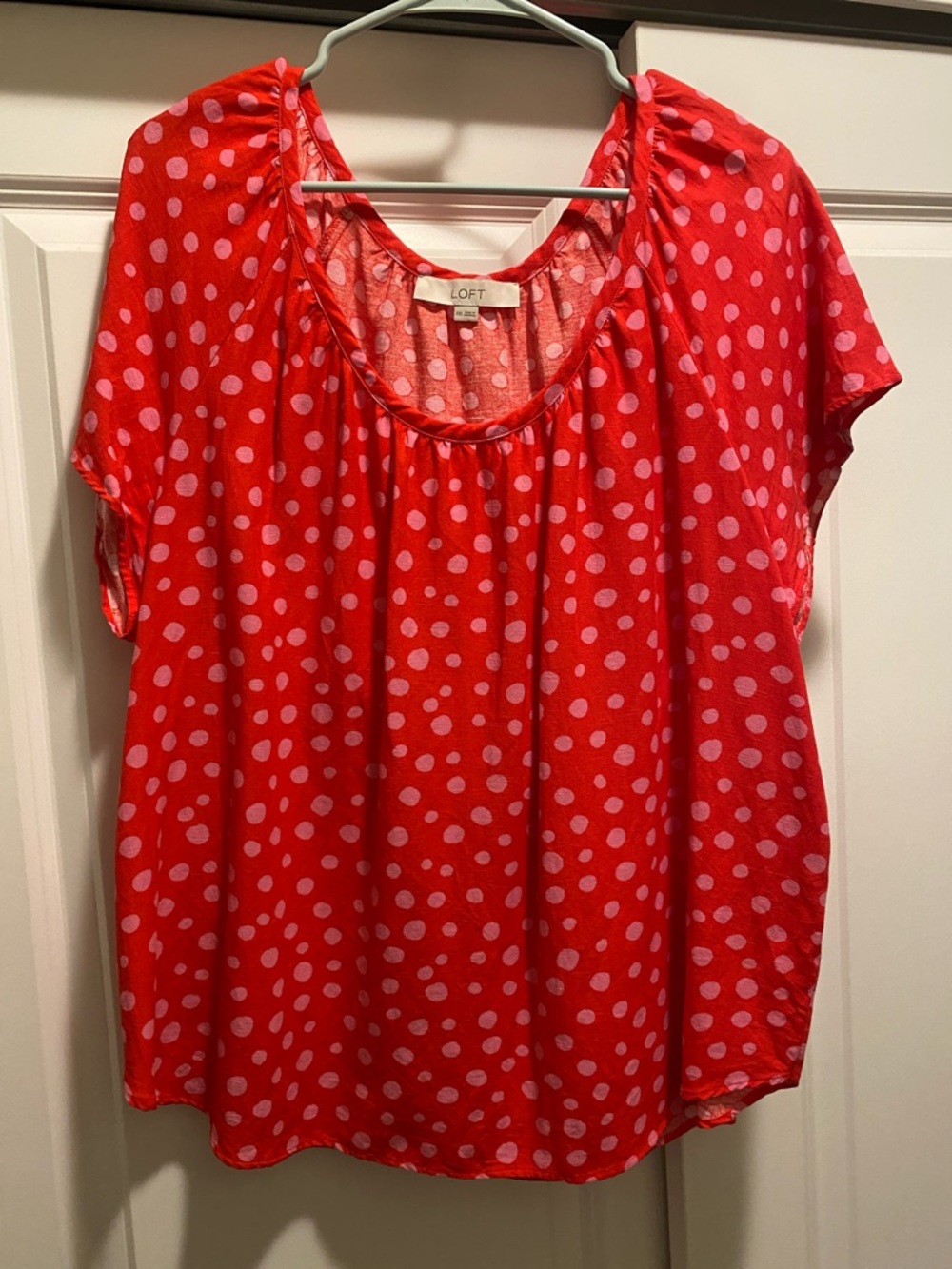 LOFT Red and Pink Polka Dot Short Sleeve Scoop Neck Blouse
